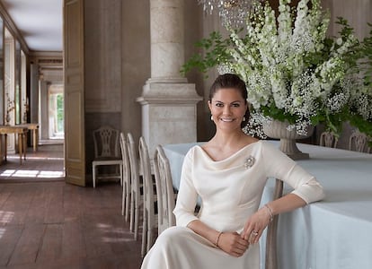 Retrato de Victoria de Suecia por su 10º aniversario de boda con Daniel Westling.