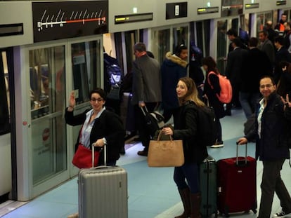 Estaición de la Línea 9 de metro de Barcelona.