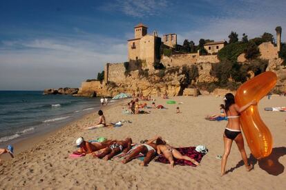 'Caminant junts per la lluna' o el pas a l’adolescència a Altafulla.