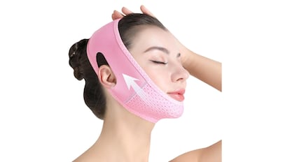 Esta mascarilla para la papada reduce y reafirma el contorno.