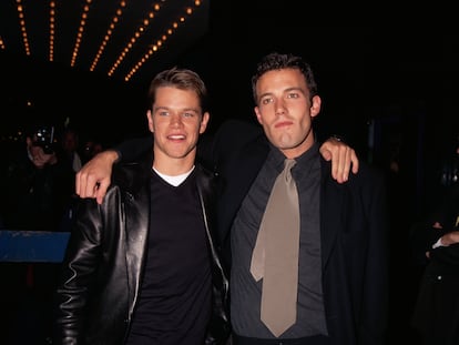 Matt Damon and Ben Affleck at the premiere of "Good Will Hunting" at the Ziegfeld Theater, 1997