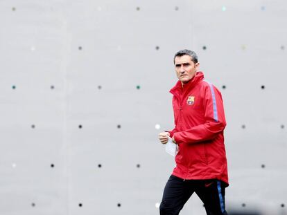 Ernesto Valverde, en la Ciudad Deportiva de Barcelona. 