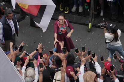 Claudia Sheinbaum Pardo en su inicio de campaña en el Zócalo de Ciudad de México.