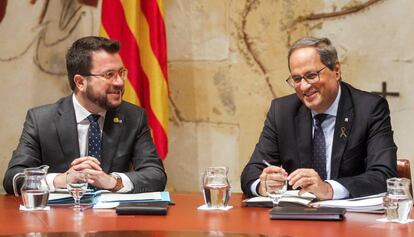 El presidente de la Generalitat, Quim Torra, y el vicepresidente Aragonès.