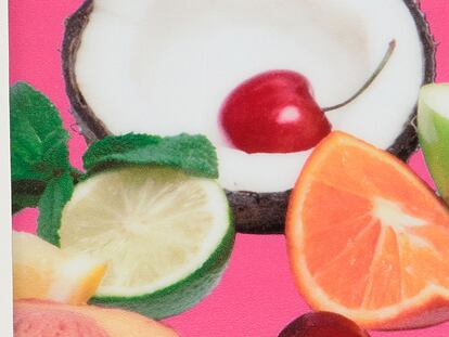 ¿Puede resultar una fruta sexy y refrescante sobre tu ropa?