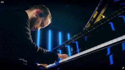 Igor Levit durante su presentación en la apertura de la edición 63 de los Premios Grammy en marzo de este año.