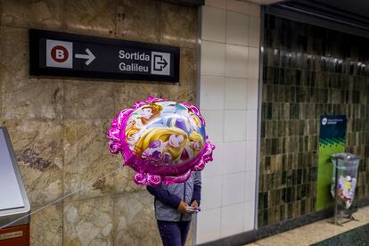 Estación de Metro Plaza de Sants, Barcelona. 2019.