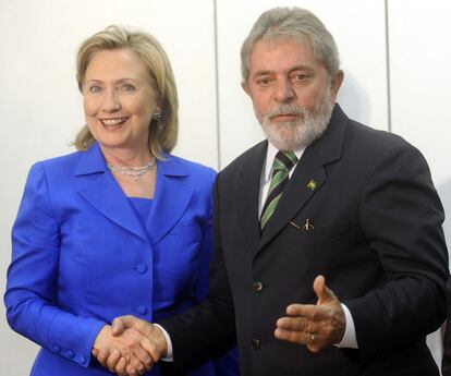 Hillary Clinton y Luiz Inácio Lula da Silva, en Brasilia.