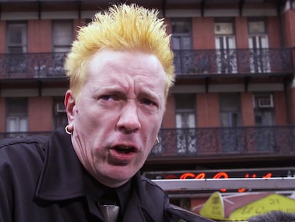 Johnny Rotten, da banda Sex Pistols, em Nova York em outubro de 2000.