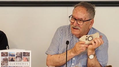 El fotógrafo Joan Guerrero, en la presentación del libro 'Guerreros'.