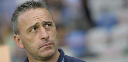 Paulo Bento en el partido ante Albania.