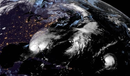 Imagen satelital del huracán Milton entrando por Florida.