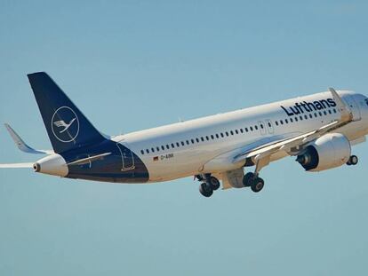 Lufthansa hará pruebas gratuitas de antígenos a sus pasajeros