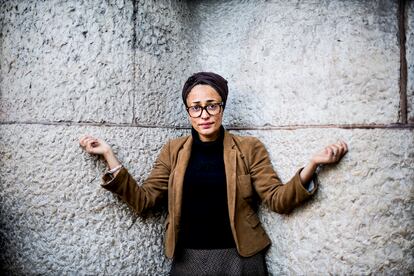 La escritora Zadie Smith, fotografiada en Barcelona en 2018.