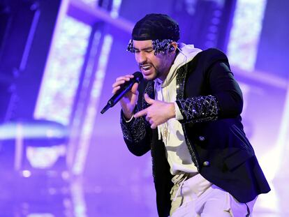 Bad Bunny, durante los Premios Billboard, en Los Ángeles.