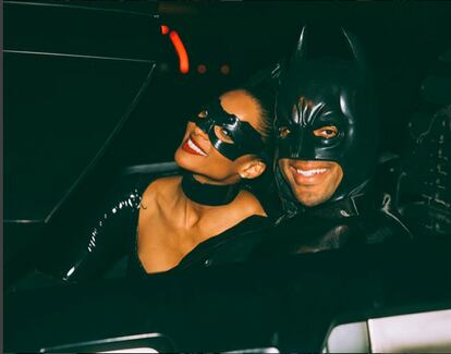 Calentando motores para Halloween, la cantante Ciara tuvo su fiesta temática de superhéroes por su cumpleaños y optó por un clásico: Catwoman (Halle Berry estaba de enhorabuena, tanto Beyoncé como ella se vistieron de dos sus personajes cinematográficos).