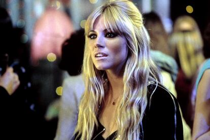 Brigitte Bardot o las prerrafaelitas sirvieron de inspiración a la figurinista de ‘Alfie’ para crear el mítico look.