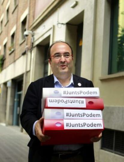 El diputado socialista Miquel Iceta, a su llegada a la sede del PSC.