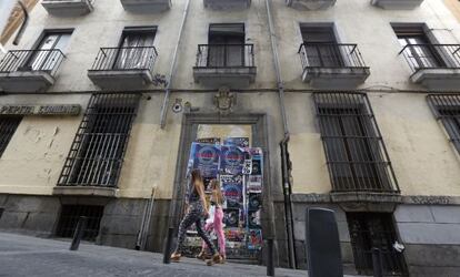 Edificio histórico en estado de ruina en la calle Corredera Baja de San Pablo.