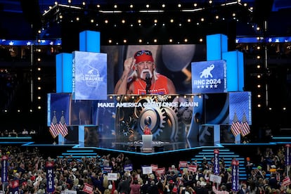 Hulk Hogan habla en la Convención Nacional Republicana, el 18 de julio de 2024, en Milwaukee.