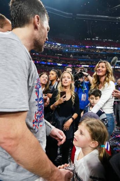 Tom Brady y Gisele Bündchen con sus hijos Vivian, Benjamin y John, este último fruto de su relación con la actriz Bridget Moynahan, este mes de febrero.