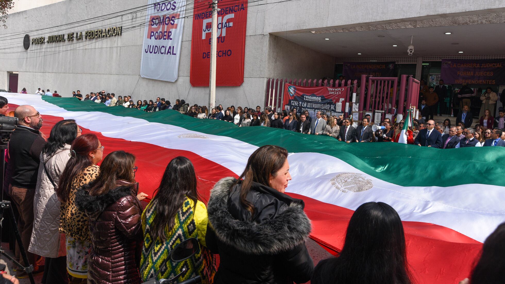 Nuevo choque por la reforma judicial: el Comité de Evaluación del Poder Judicial frena la selección de candidatos | EL PAÍS México