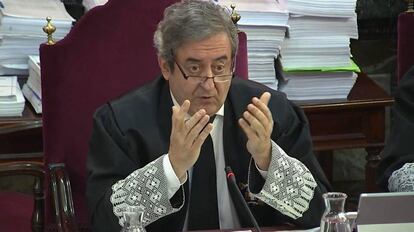 El fiscal Javier Zaragoza durante la segunda sesión del juicio del 'procés' en el Tribunal Supremo.