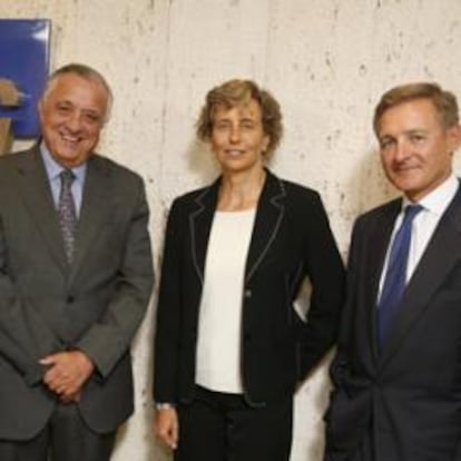 De izquierda a derecha: Cristina Samaranch, Miguel Cuenca, María José Aguiló y Juan Chozas.