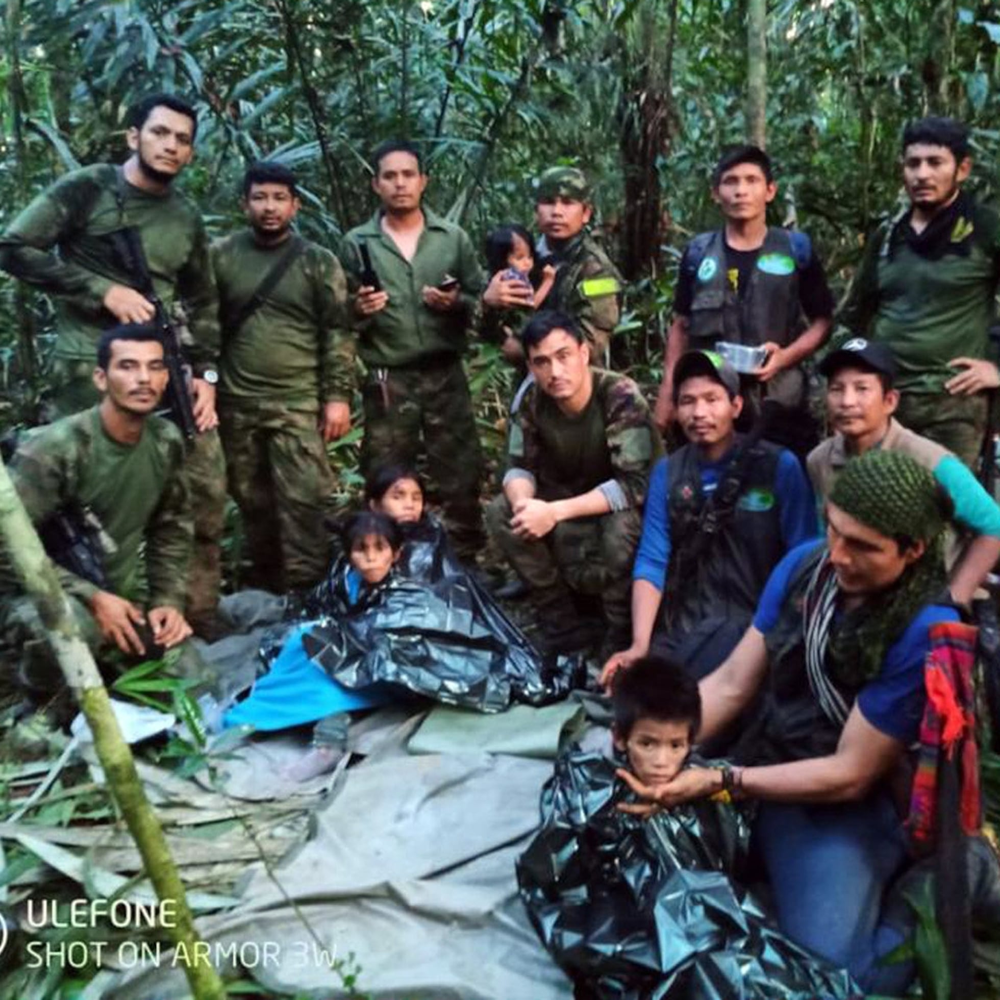 Niños desaparecidos en Colombia: Sentir y leer la selva como Lesly y sus  hermanos | América Futura | EL PAÍS América