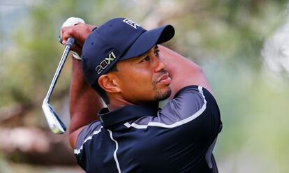 Tiger Woods, durante una sesi&oacute;n de pr&aacute;cticas.