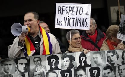 Victims of Francoism hold a rally in Madrid.