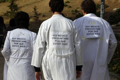 Médicos madrileños del hospital Clínico San Carlos en huelga