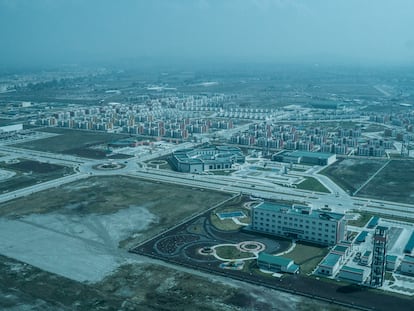 Vista aérea del proyecto completo del nuevo aeropuerto de Ciudad de México Felipe Ángeles el día 08 de febrero de 2022 durante un recorrido con autoridades militares