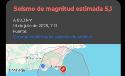 Detalle de la información de alerta por terremoto que recibieron los teléfonos Android en Almería y Granada, este lunes.
