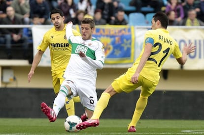 Bruno frena el avance de Rubén Pérez.