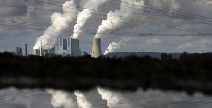 Central eléctrica de carbón de RWE Power en Neurath (Alemania).
