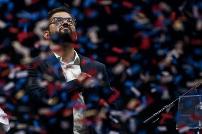 Gabriel Boric reacciona antes de dar un discurso a sus seguidores luego de la segunda vuelta de las elecciones presidenciales.