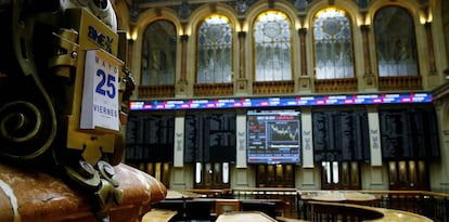 El Ibex 35 perdió un 1,7% el pasado viernes debido a la inestabilidad política.