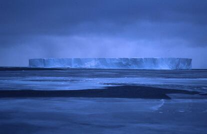 Veure lAntrtida s un plaer, diu Rossi. Els espectacles que ofereixen el mar, els icebergs i les costes sn espectaculars.