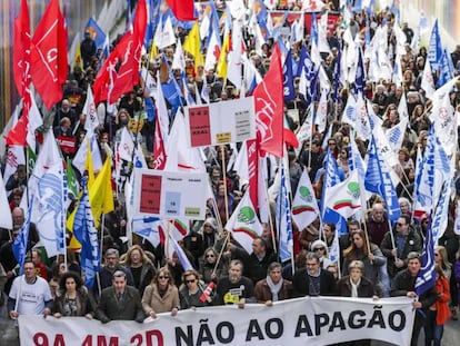 Manifestación de profesores en Lisboa, en marzo.