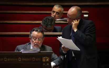 El vicealcalde Alfonso Grau, ayer en el pleno del Ayuntamiento de Valencia.