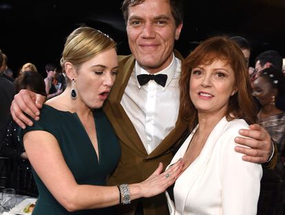 Kate Winslet, Michael Shannon y Susan Sarandon durante la gala de premios del Sindicato de Actores.