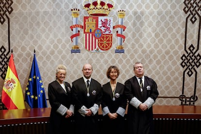 De izquierda a derecha, los nuevos magistrados del Tribunal Constitucional, María Luisa Segoviano, Juan Carlos Campo, Laura Díez y César Tolosa, durante su toma de posesión este lunes en Madrid. 