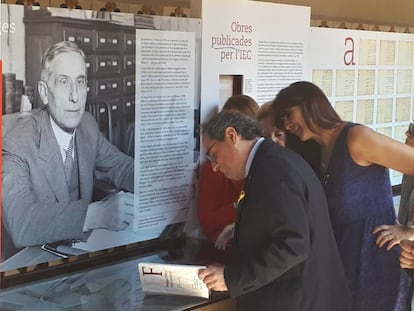 Torra y Borràs en la presentación de la exposición de Pompeu Fabra.