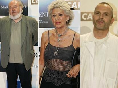 De izquierda a derecha, José Luis Cuerda, Pilar Bardem y Miguel Bosé.
/ ULY MARTÍN