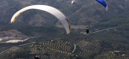 Practicantes de parapente