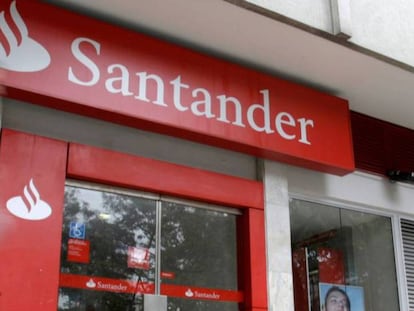 Santander coloca 3.500 millones de dólares en bonos sénior