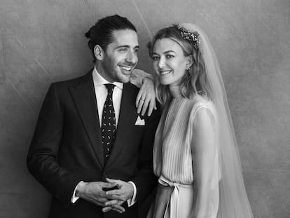 La fotografía oficial de la boda de Marta Ortega y Carlos Torretta.