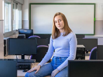 Alba Calderón, 21 años, está acabando el ciclo superior de Administración y Finanzas, en Albacete, después de haber terminado el ciclo medio con matrícula de honor.