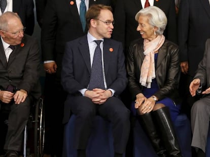 A diretora-gerente do FMI, Christine Lagarde, com os ministros de Finanças do G20